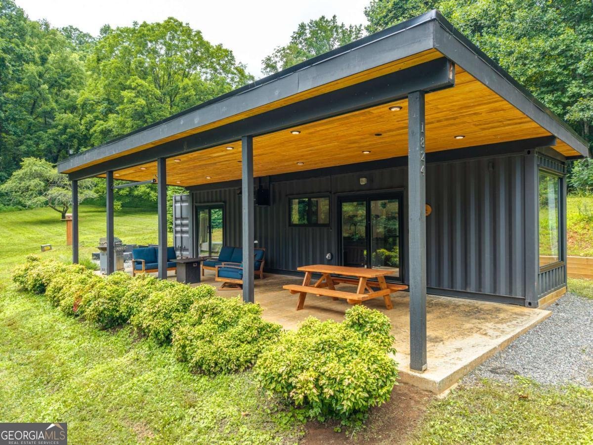 1824 Colwell Road Blue Ridge - main photo