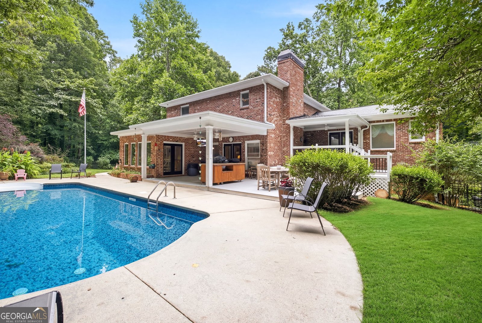 661 Wellington Drive Winder - main photo