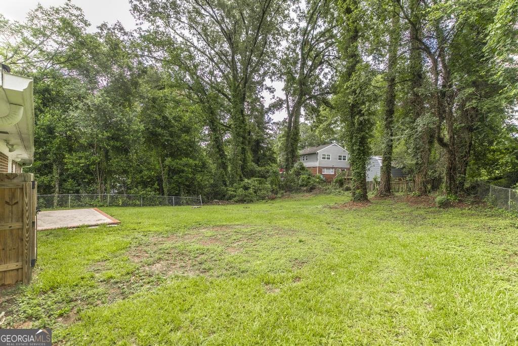 1049 Newport Road Macon - Photo 7