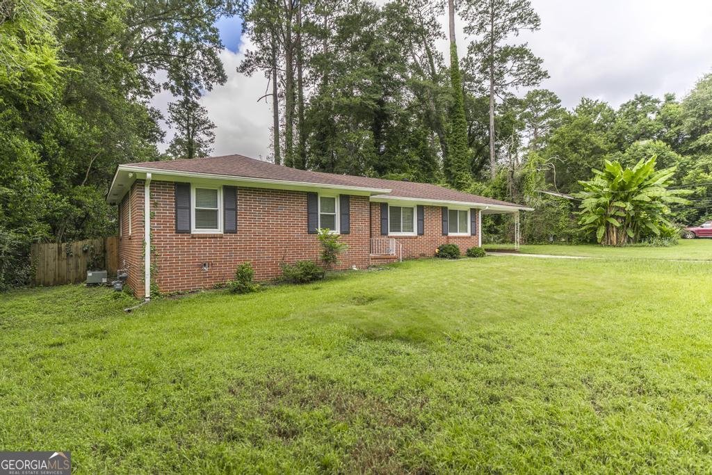 1049 Newport Road Macon - Photo 8