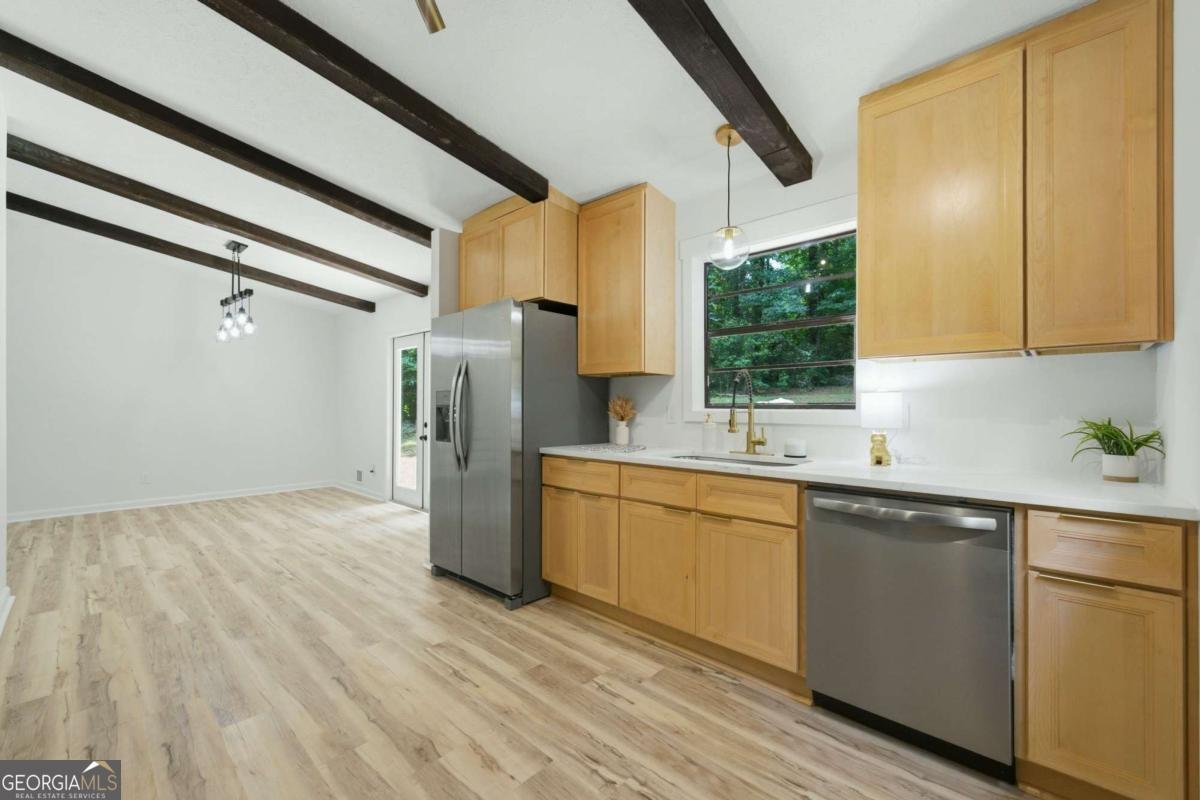 411 Hunters Lane Woodstock - Photo 11