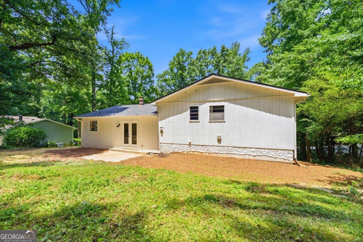 411 Hunters Lane Woodstock - Photo 18