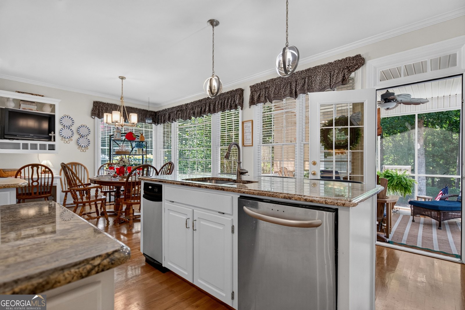 1026 Riverside Drive Lagrange - Photo 10