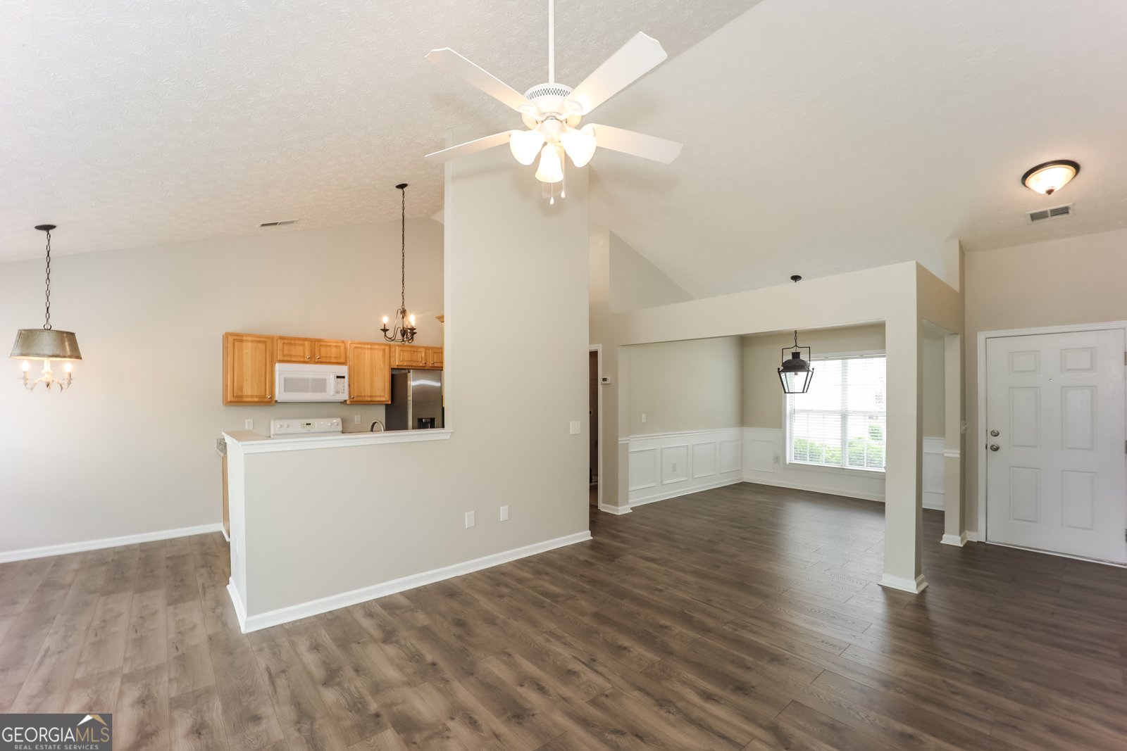 413 Baldwin Court Newnan - Photo 6