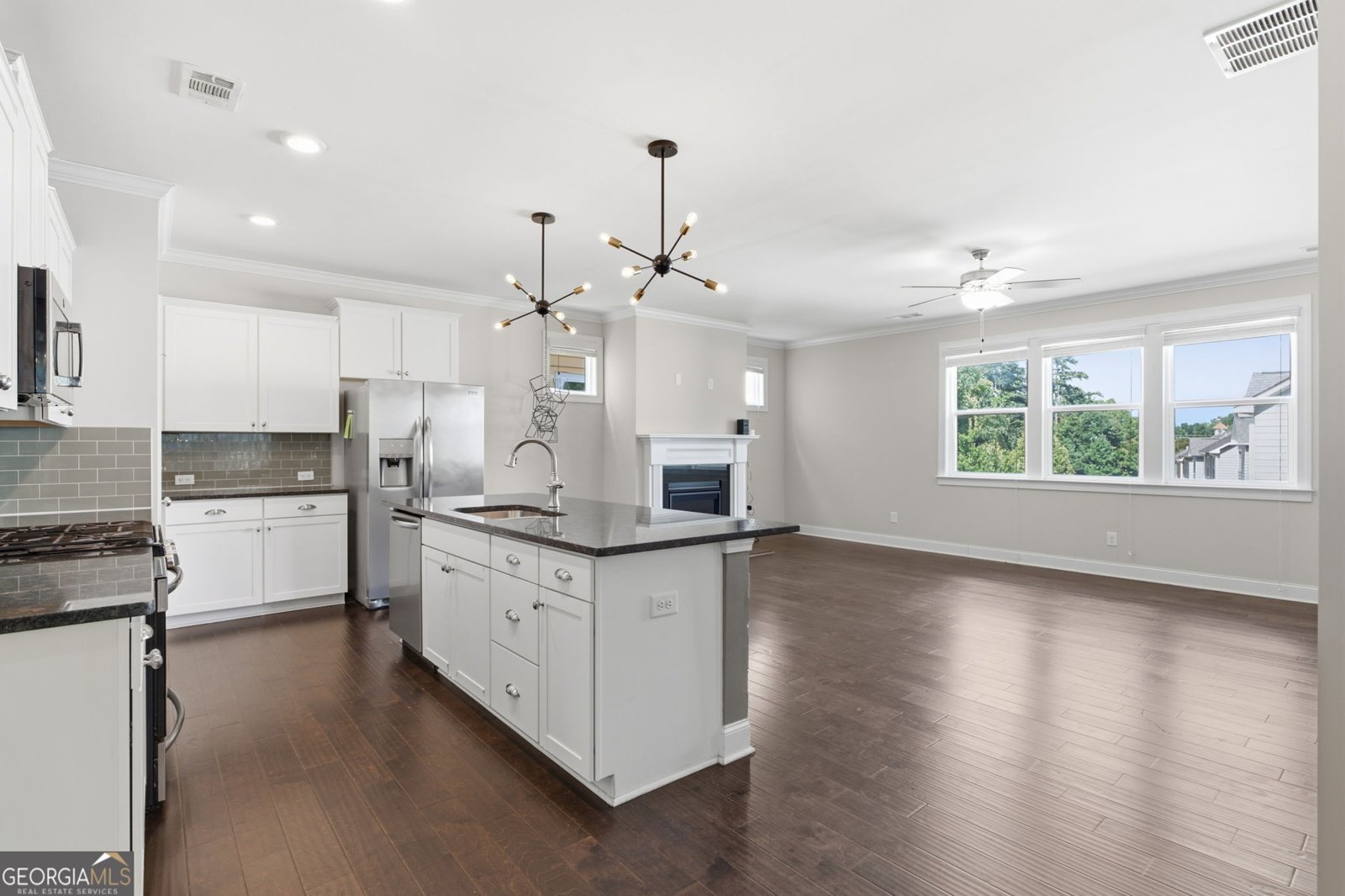 4339 Grove Field Park Suwanee - Photo 7