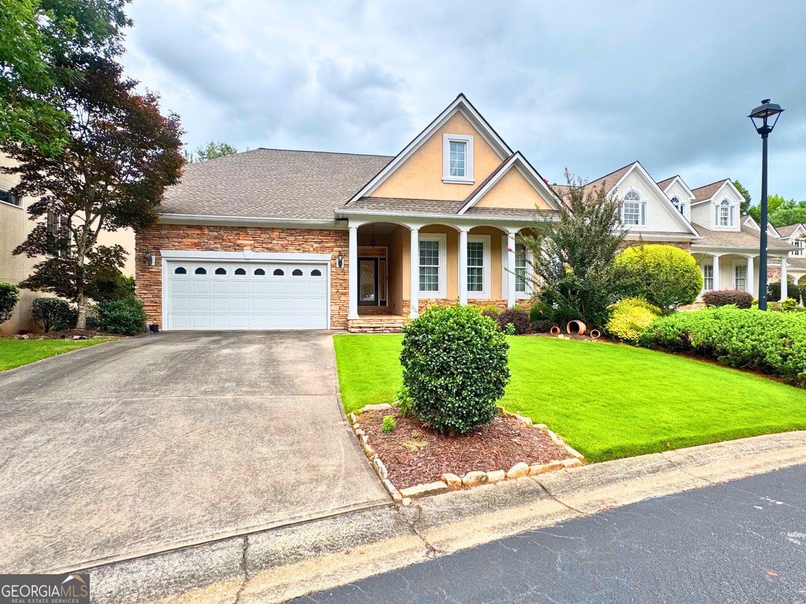 817 Chalet Hills McDonough - Photo 2