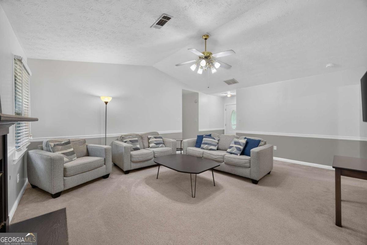 1938 Brandy Woods Drive Conyers - Photo 8