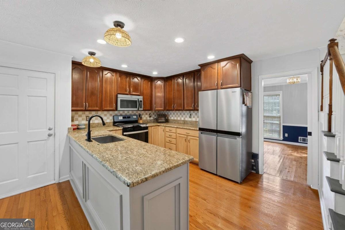 206 Comstock Court Lawrenceville - Photo 6
