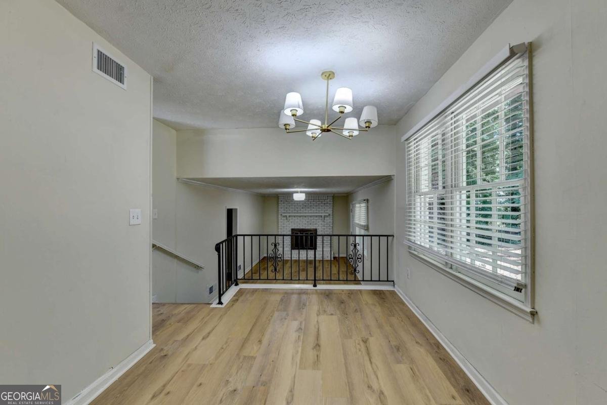 298 Wind Drive Lilburn - Photo 13