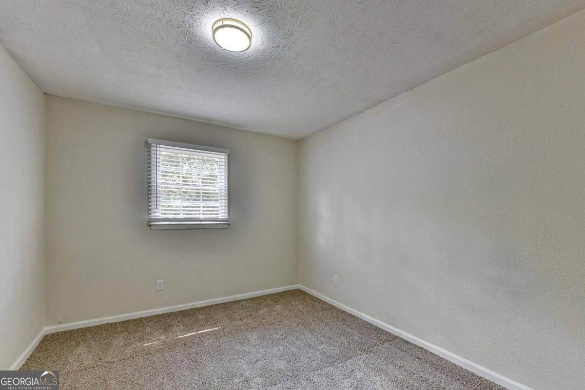 298 Wind Drive Lilburn - Photo 32