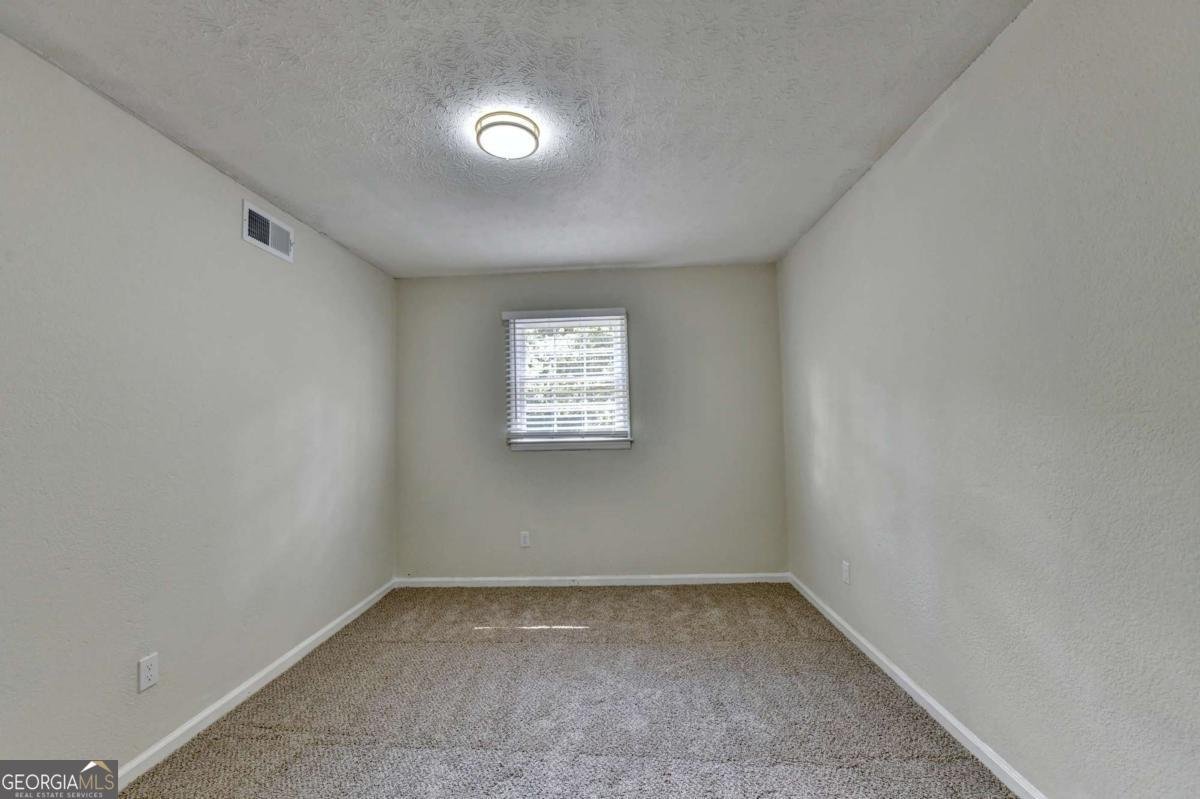 298 Wind Drive Lilburn - Photo 33