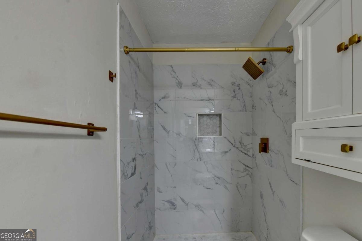 298 Wind Drive Lilburn - Photo 39