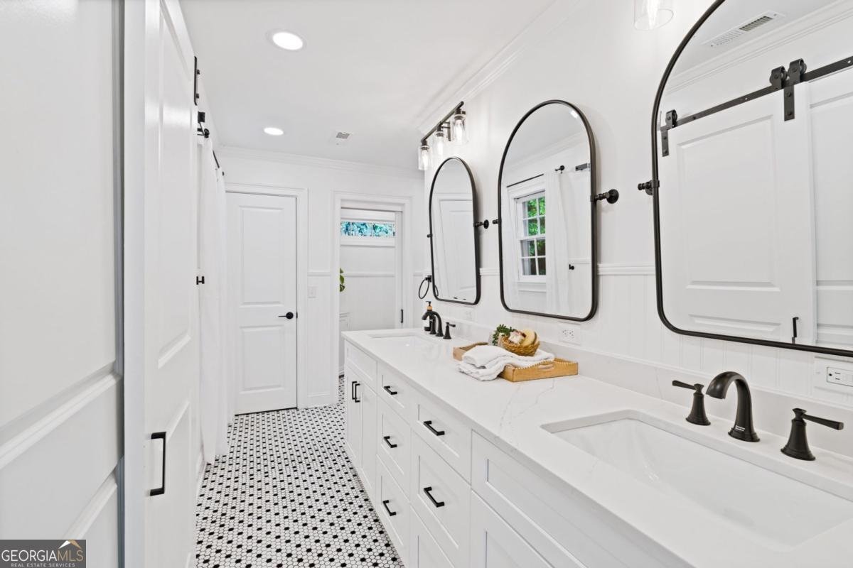 3681 Frederica Road Berkeley Lake - Photo 26