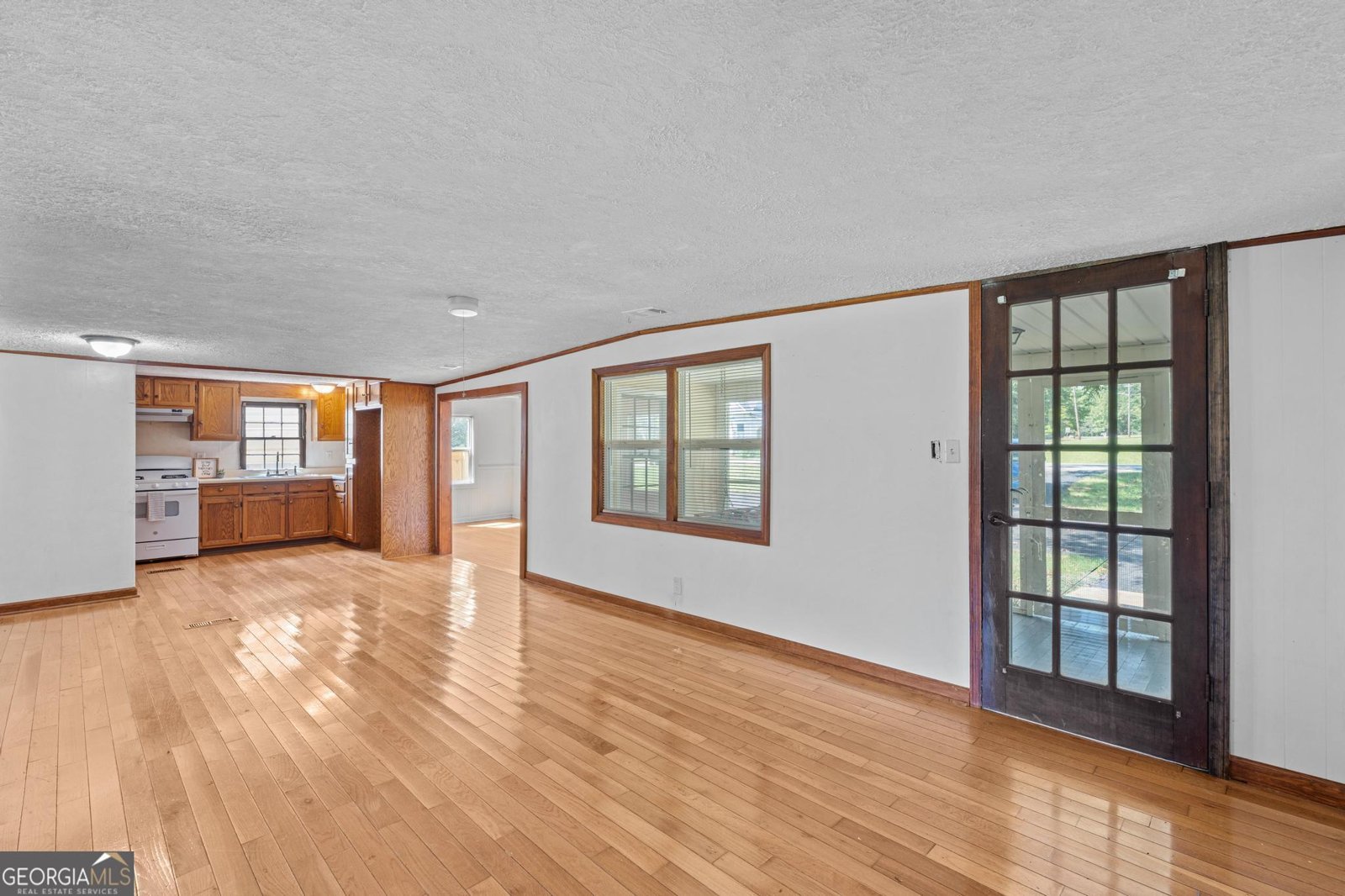 176 Midland Street Williamson - Photo 10