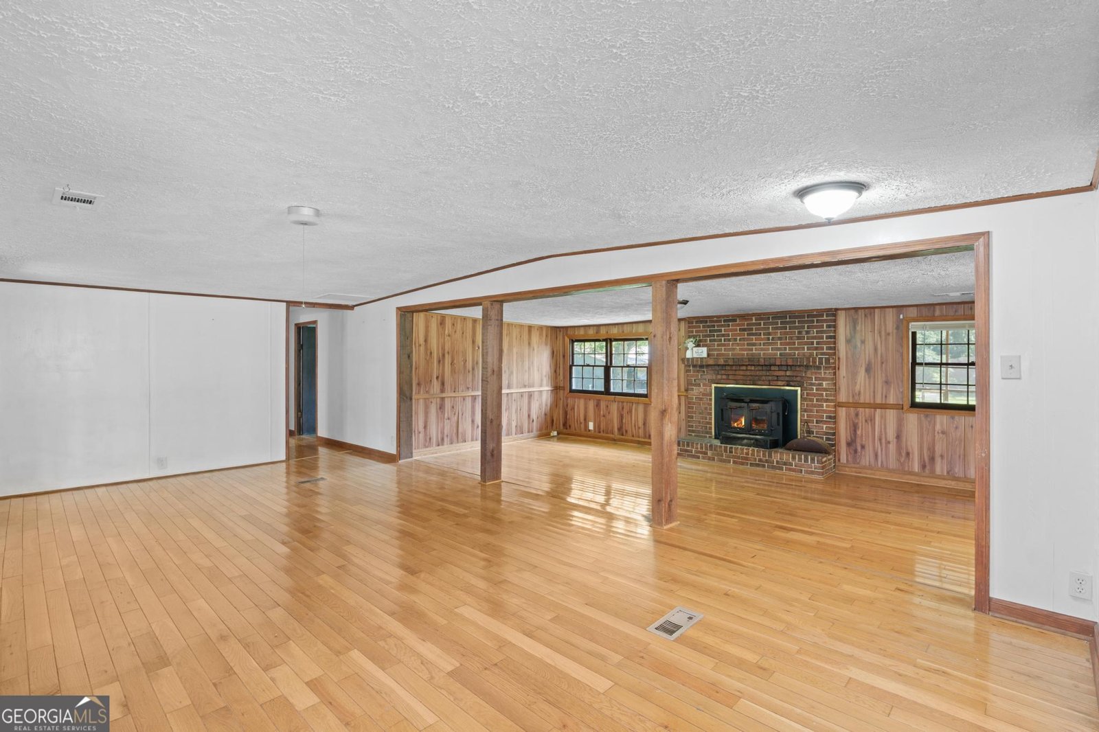 176 Midland Street Williamson - Photo 12