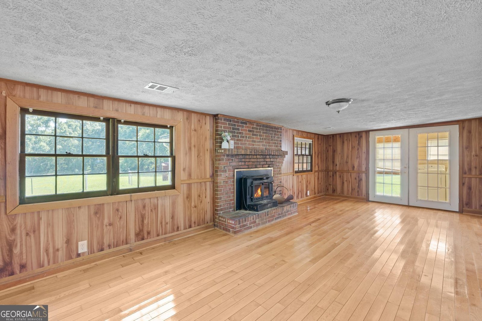 176 Midland Street Williamson - Photo 19