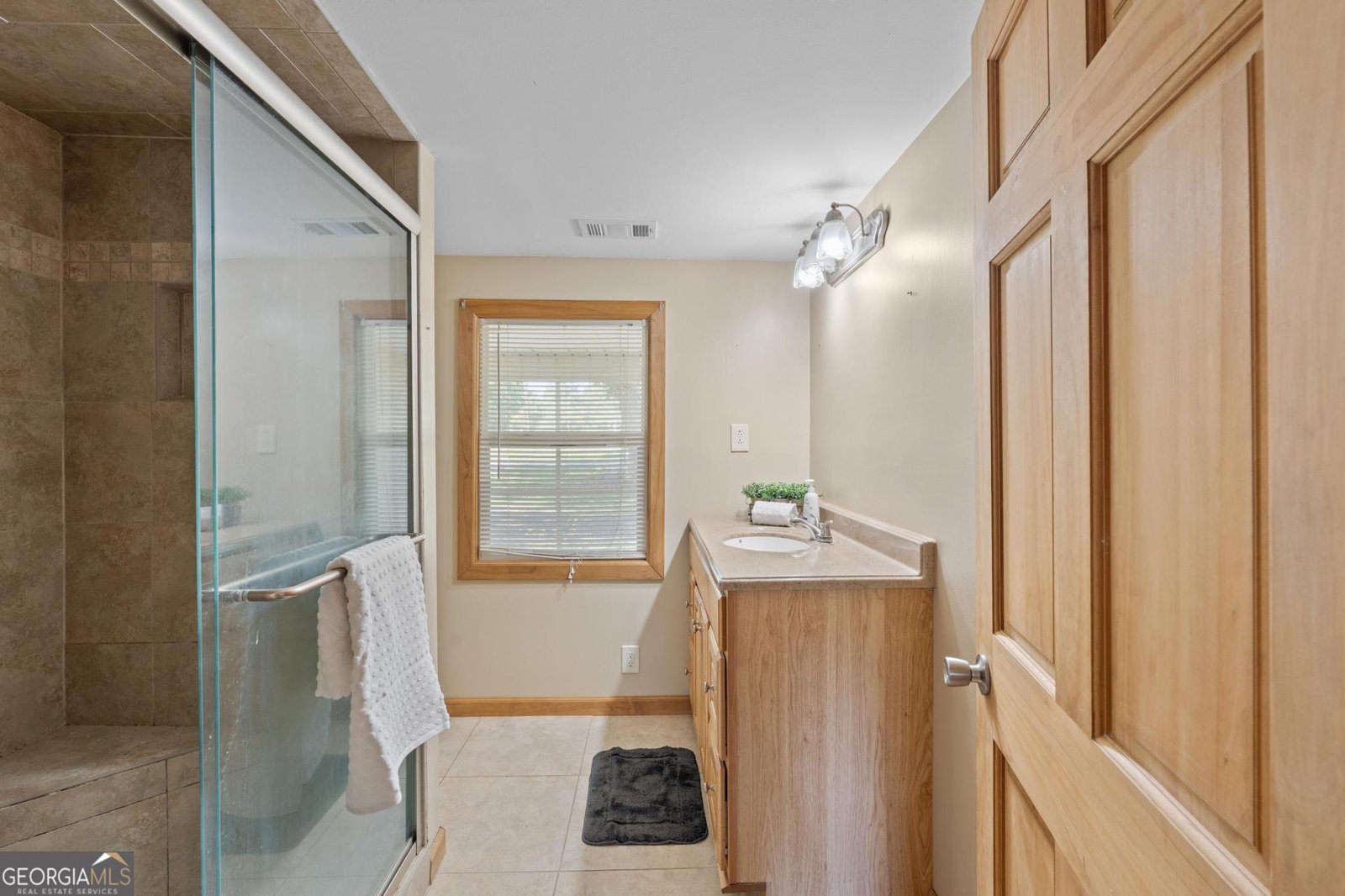 176 Midland Street Williamson - Photo 24