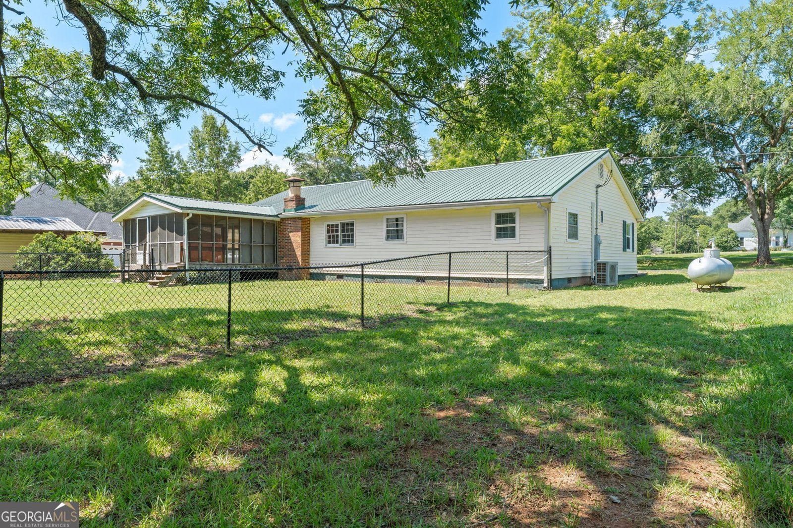 176 Midland Street Williamson - Photo 41