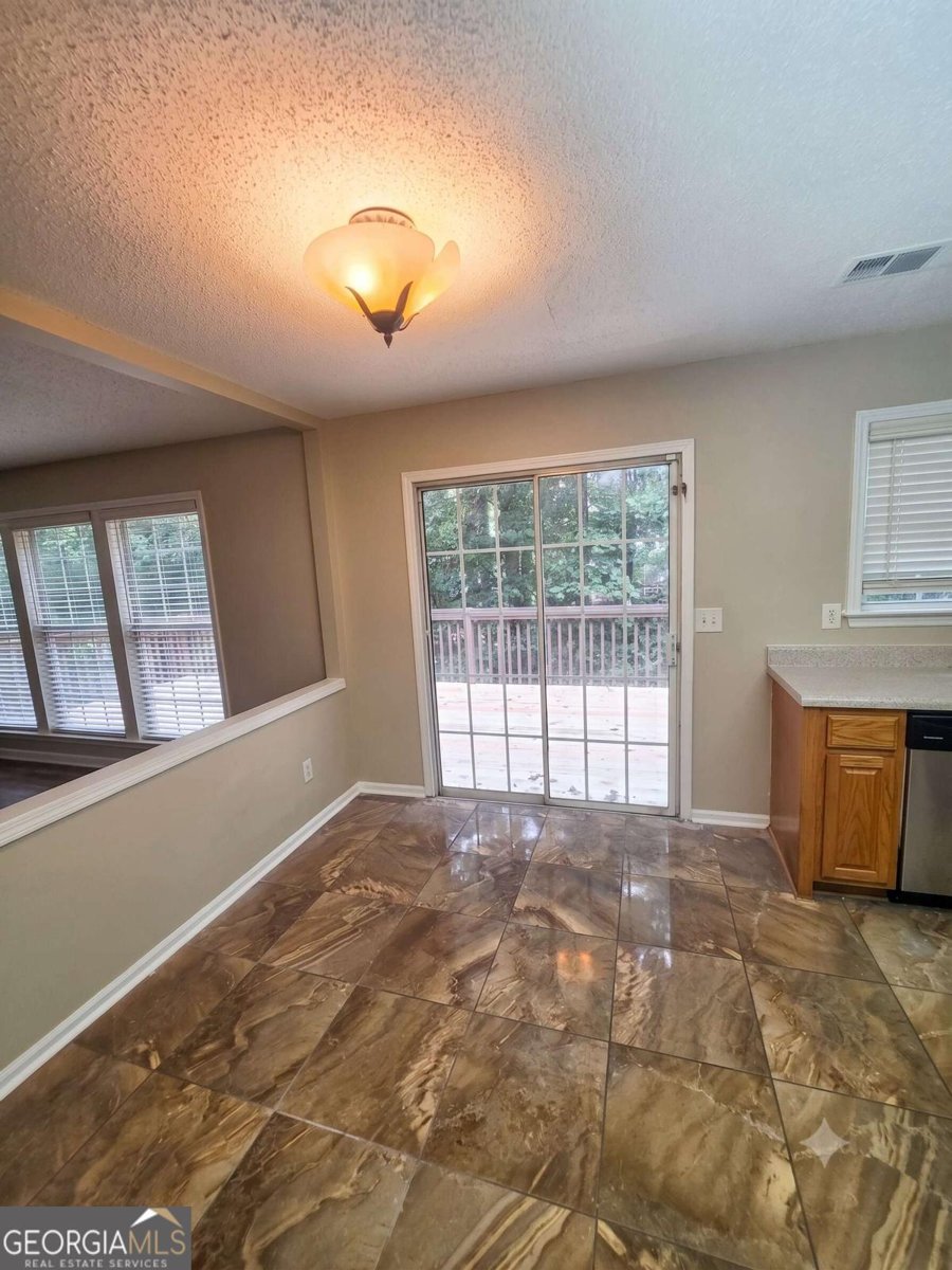 444 Darter Drive Kennesaw - Photo 12