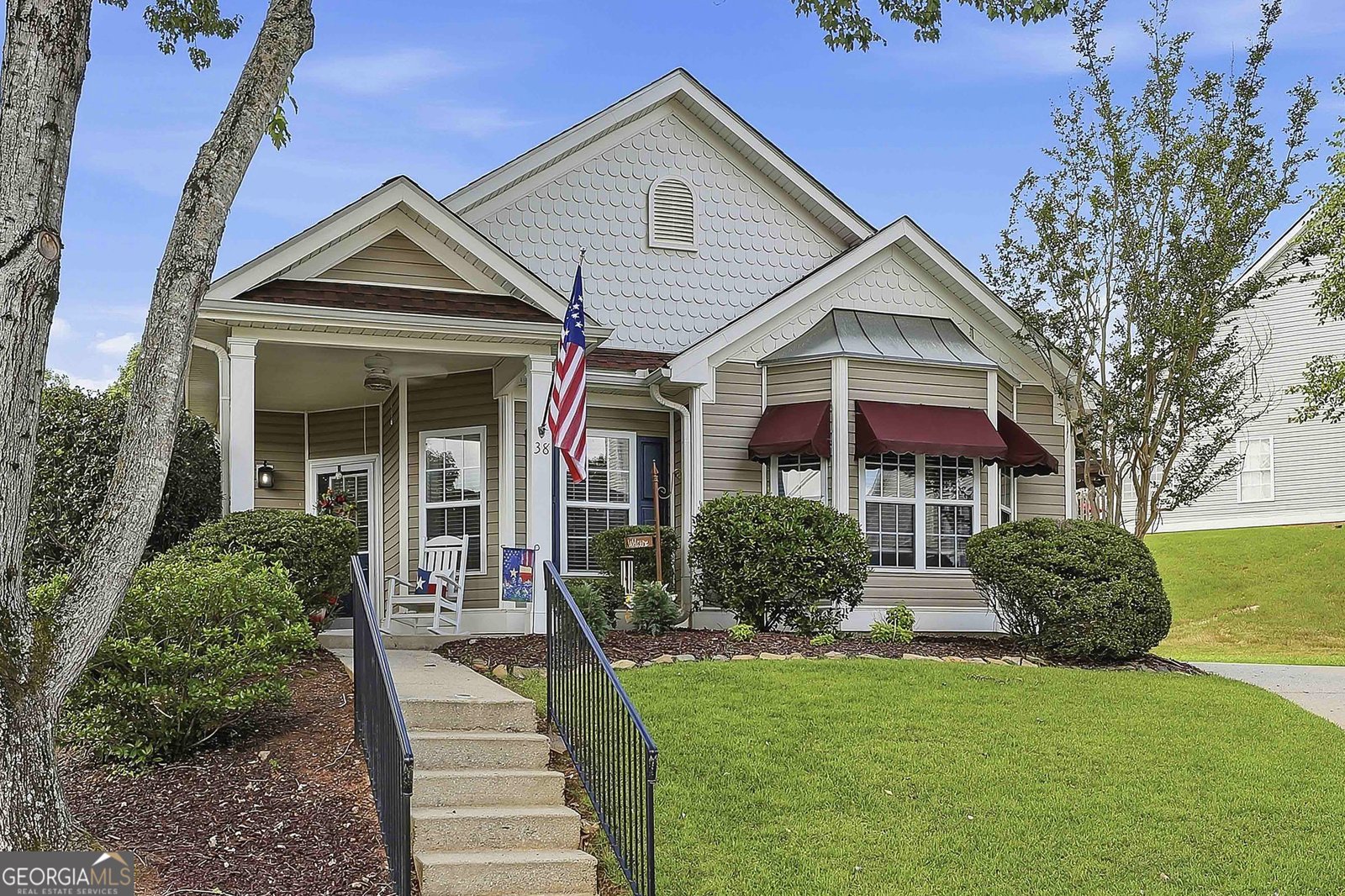 38 The Crescent Newnan - main photo