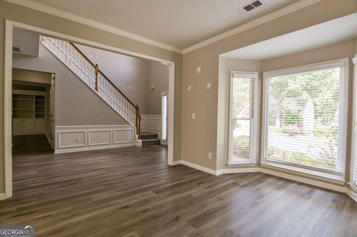 185 Gainford Court Johns Creek - Photo 6