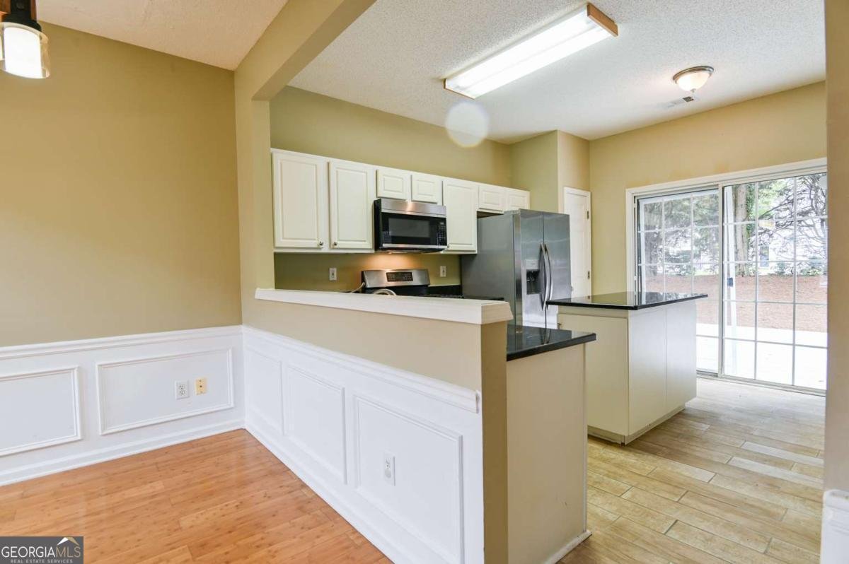 5467 Medlock Corners Drive Peachtree Corners - Photo 11