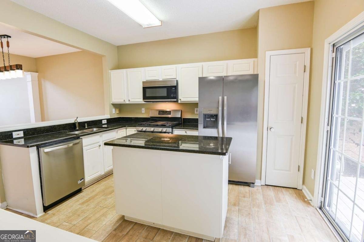 5467 Medlock Corners Drive Peachtree Corners - Photo 14
