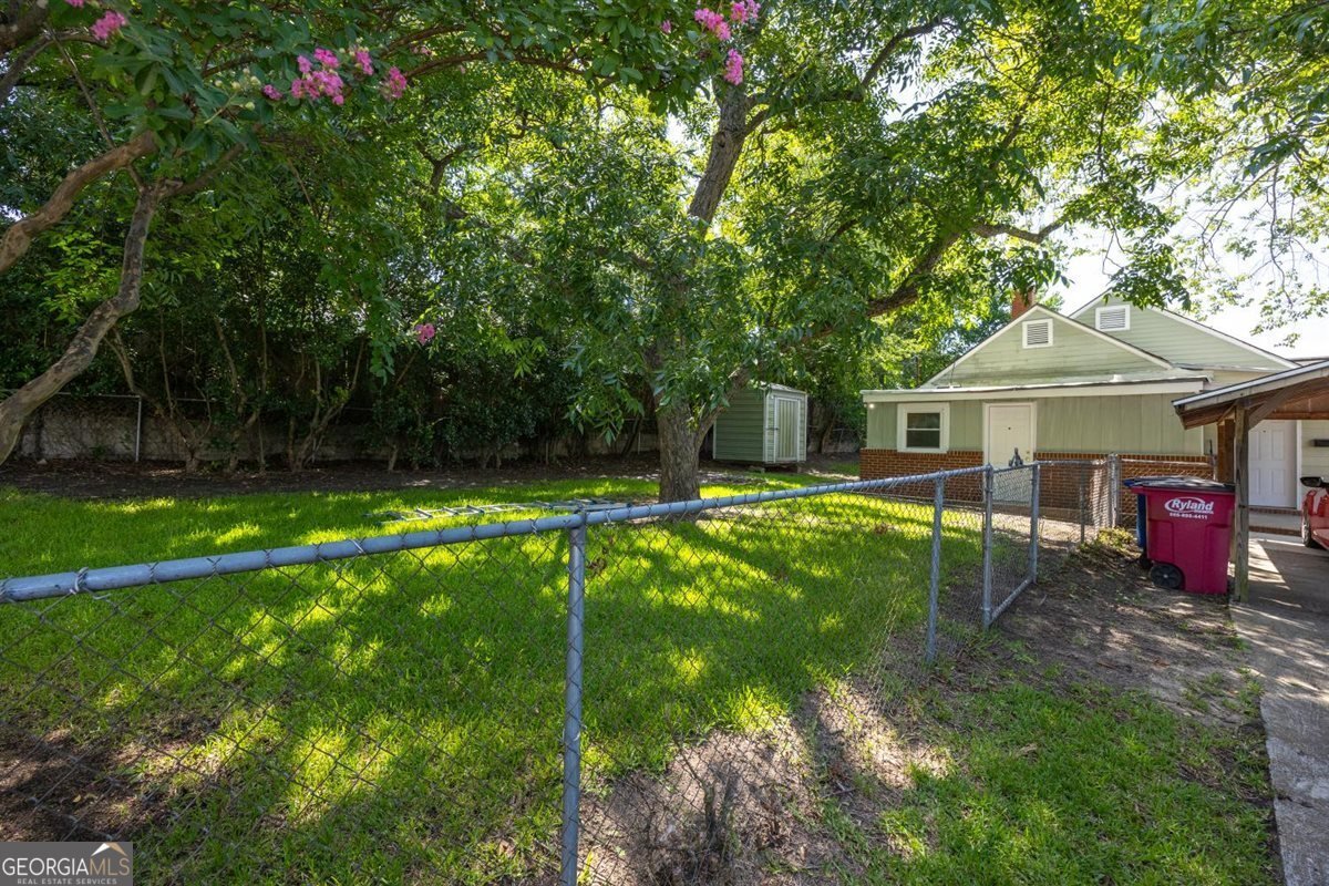825 Maple Street Macon - Photo 8