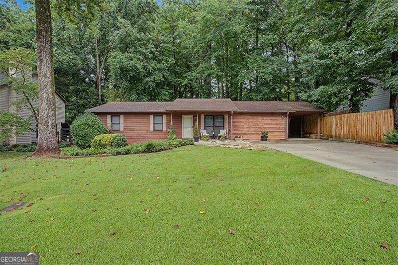 3095 Woodland Drive Kennesaw - main photo