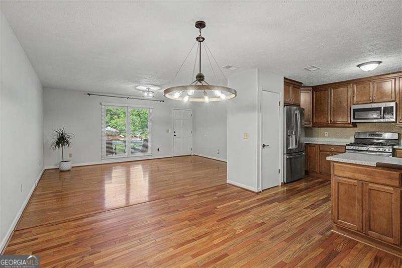 3095 Woodland Drive Kennesaw - Photo 8