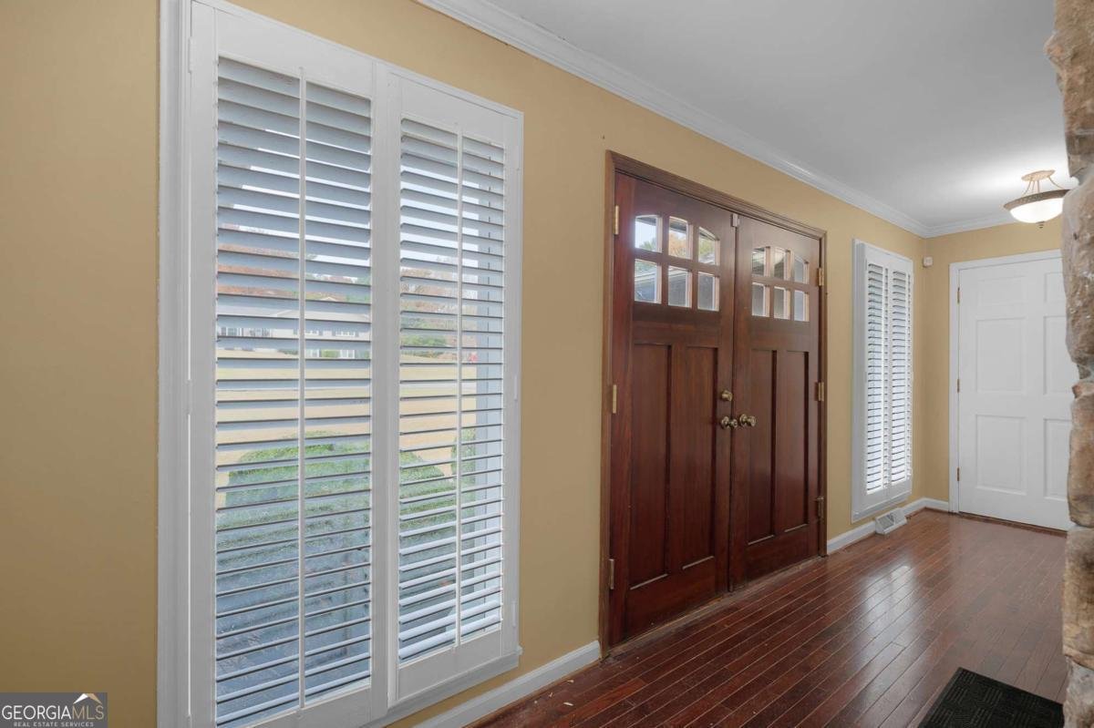 127 Windsor Drive Calhoun - Photo 9