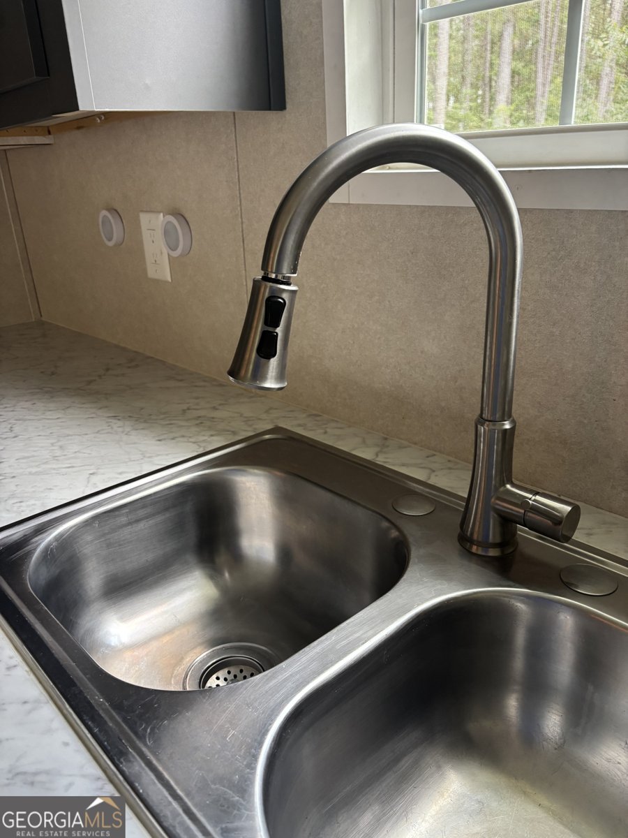 645 Bent Knee Road Keysville - Photo 8