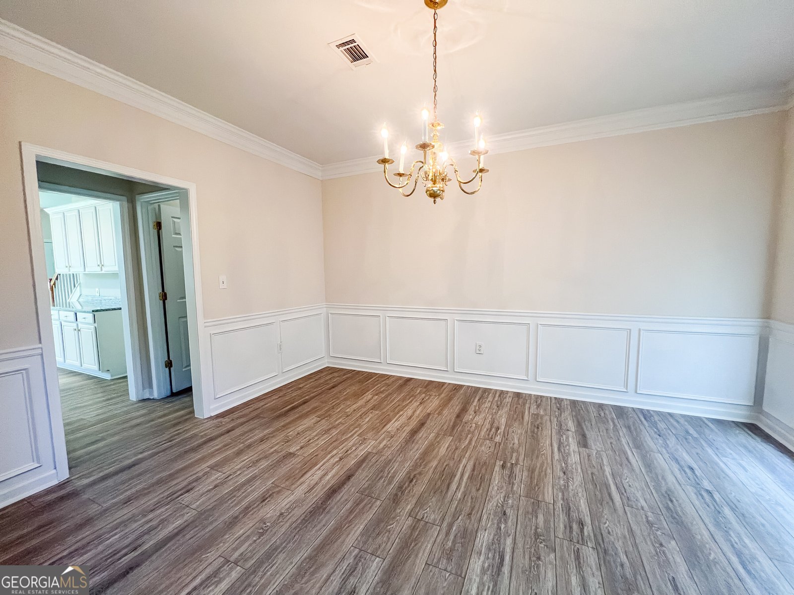 140 Dearing Woods Way Covington - Photo 10