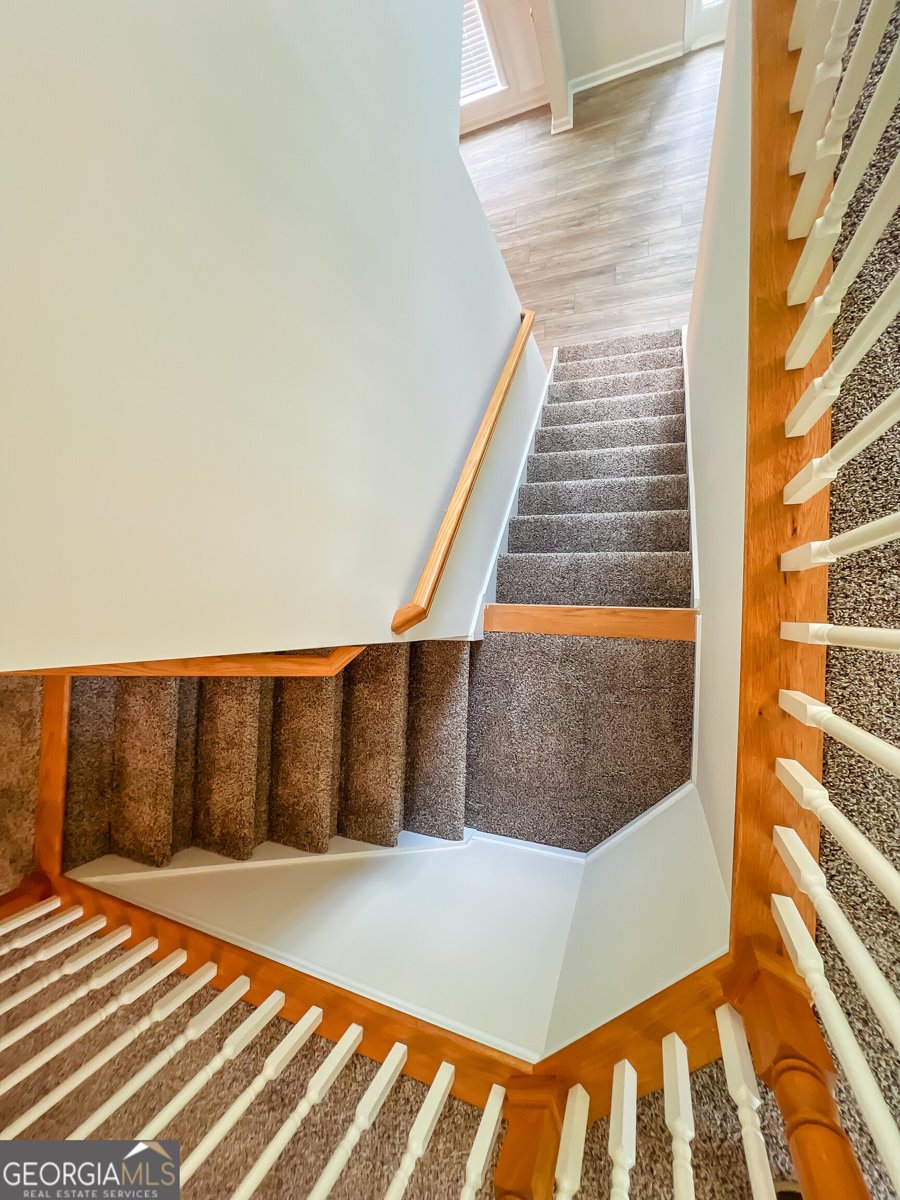 140 Dearing Woods Way Covington - Photo 27