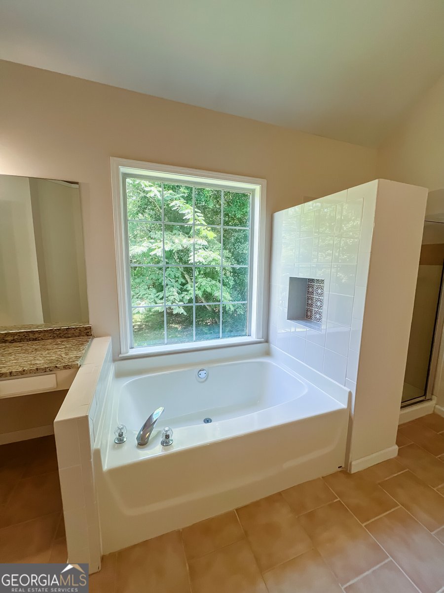 140 Dearing Woods Way Covington - Photo 34