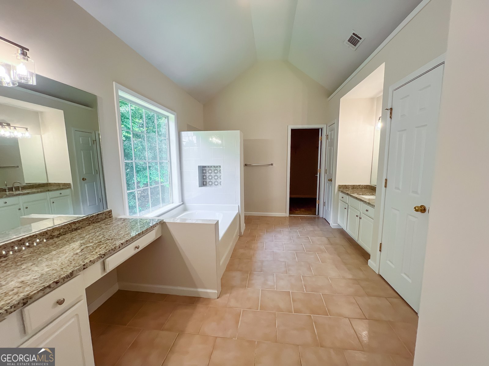 140 Dearing Woods Way Covington - Photo 41