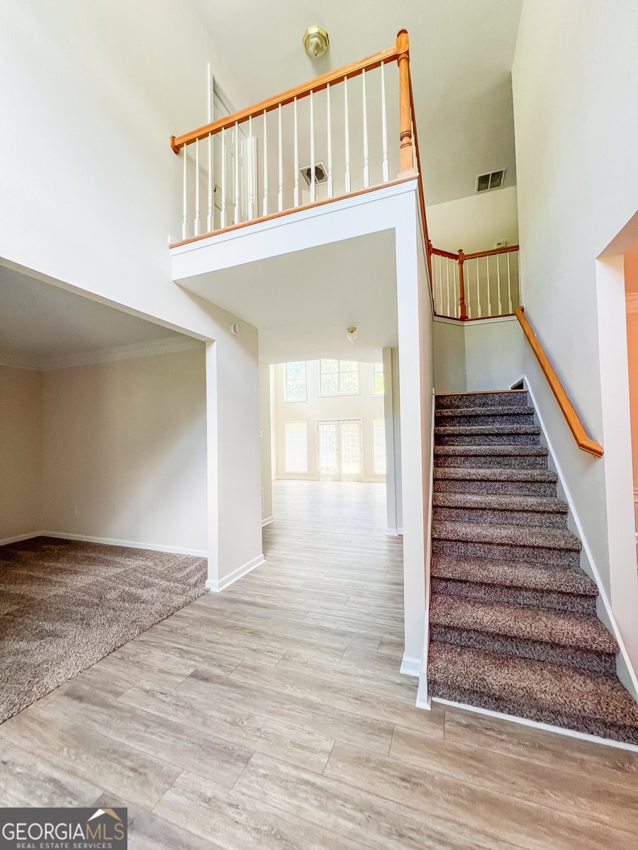 140 Dearing Woods Way Covington - Photo 7