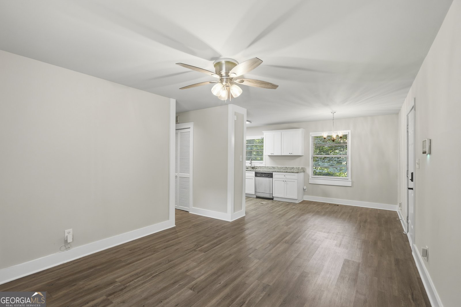 3560 Fairlane Drive Atlanta - Photo 10