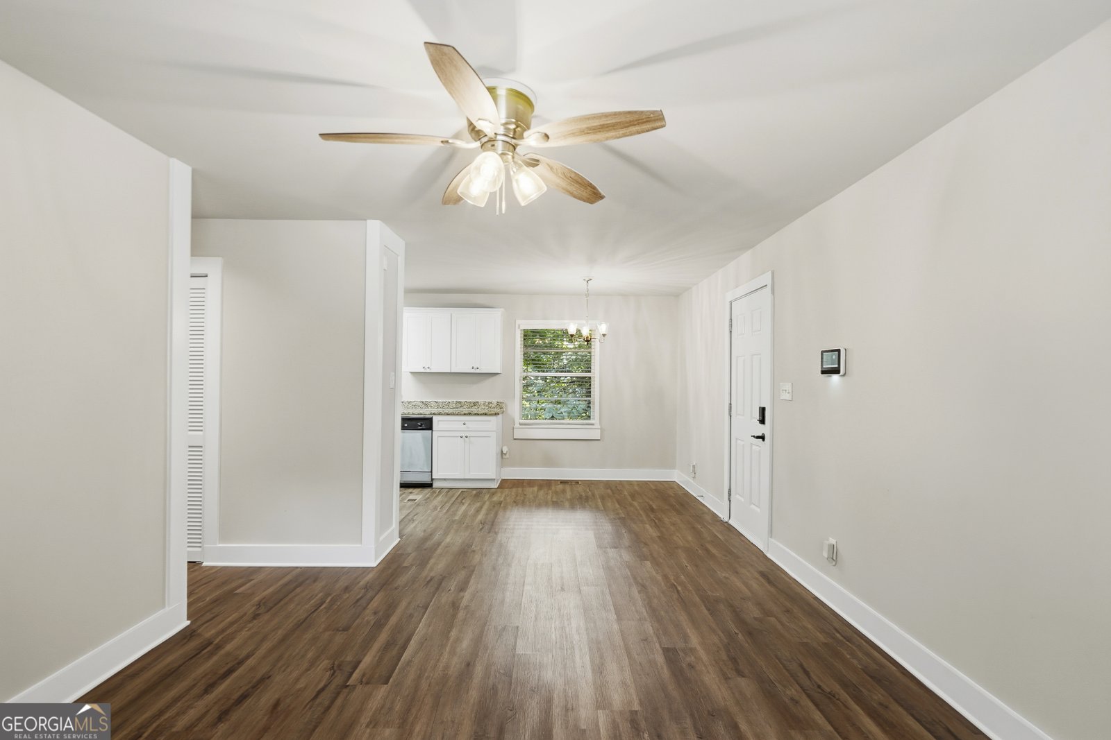 3560 Fairlane Drive Atlanta - Photo 8