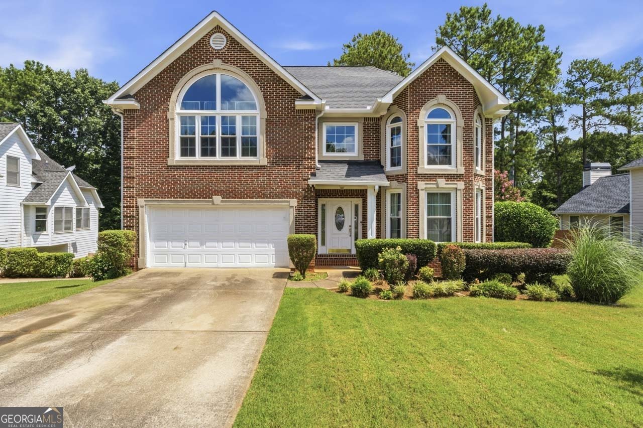 231 Memory Lane Stockbridge - main photo