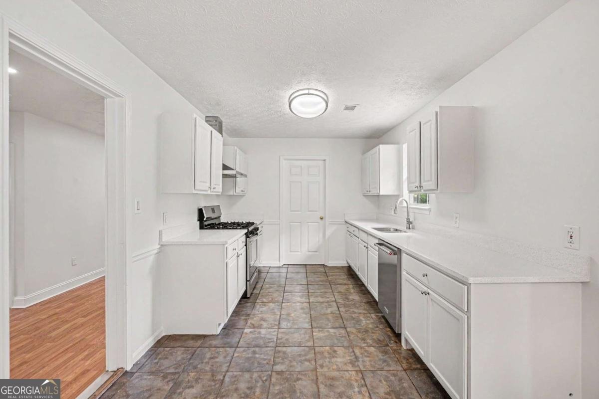 3 Bonnie Glen Lane Hampton - Photo 7