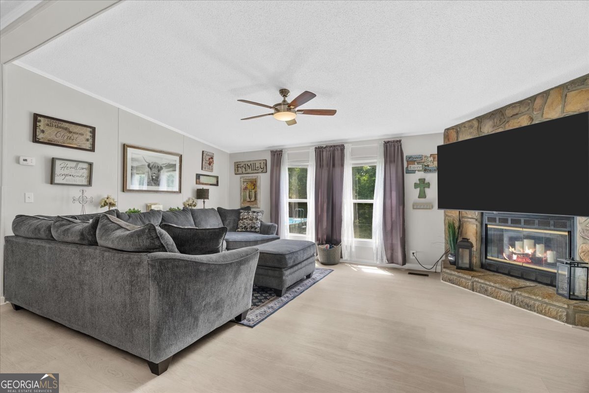 237 Poplar Drive Chatsworth - Photo 12