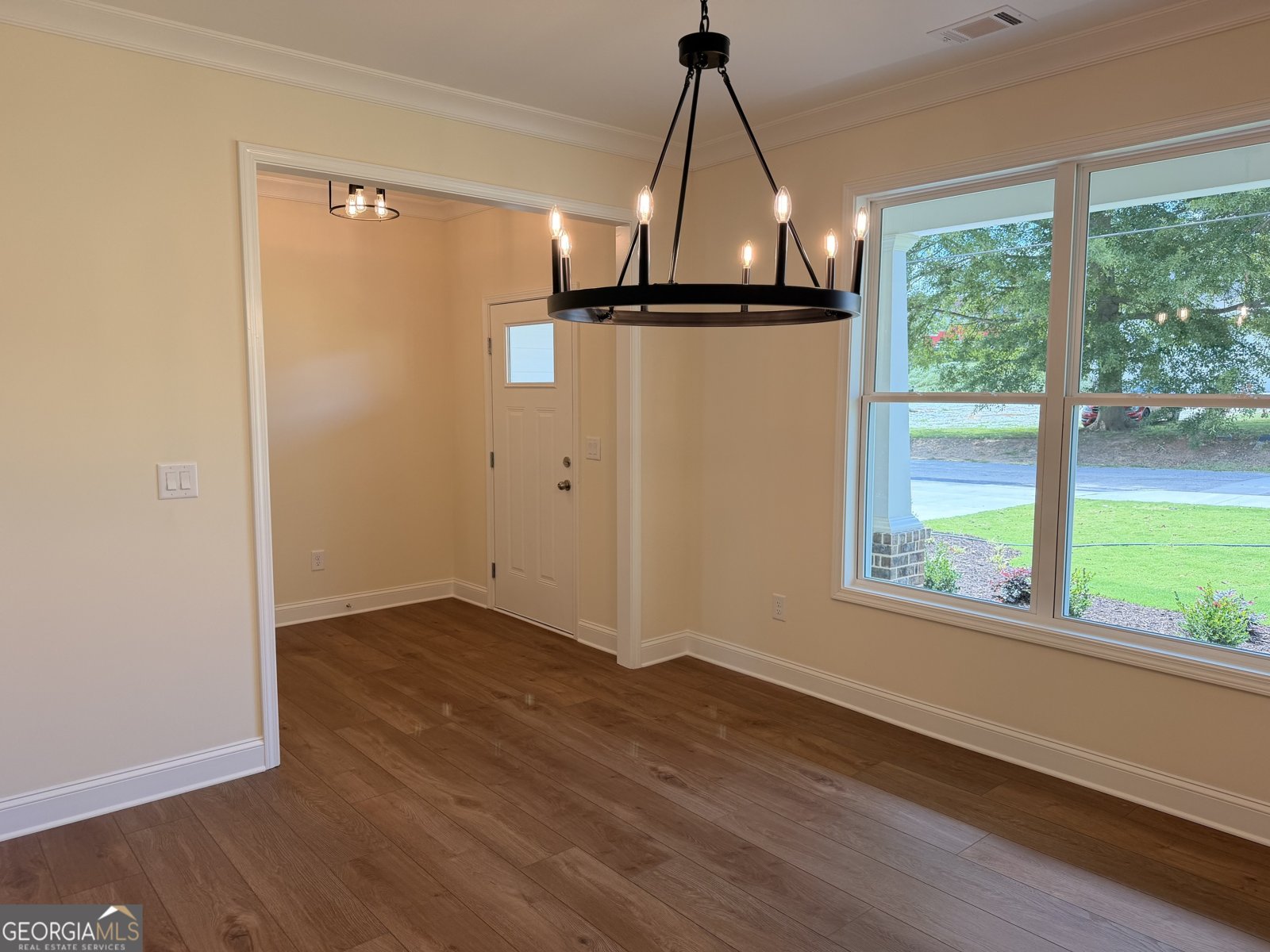 5201 Mulberry Street Flowery Branch - Photo 2