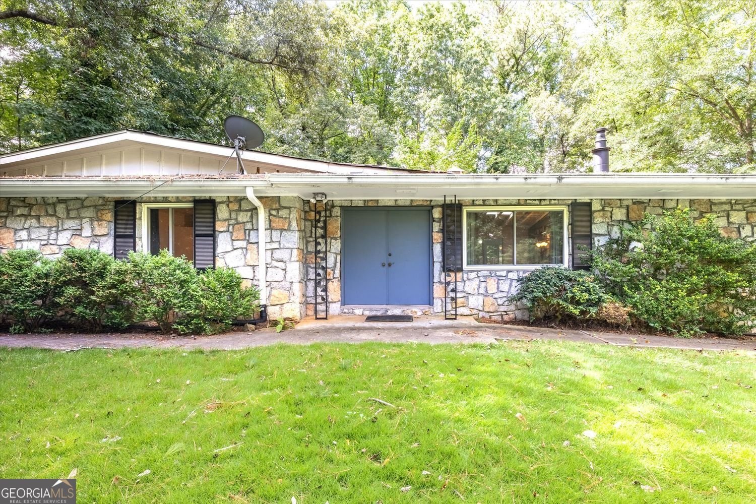 2619 Andover Drive Atlanta - main photo