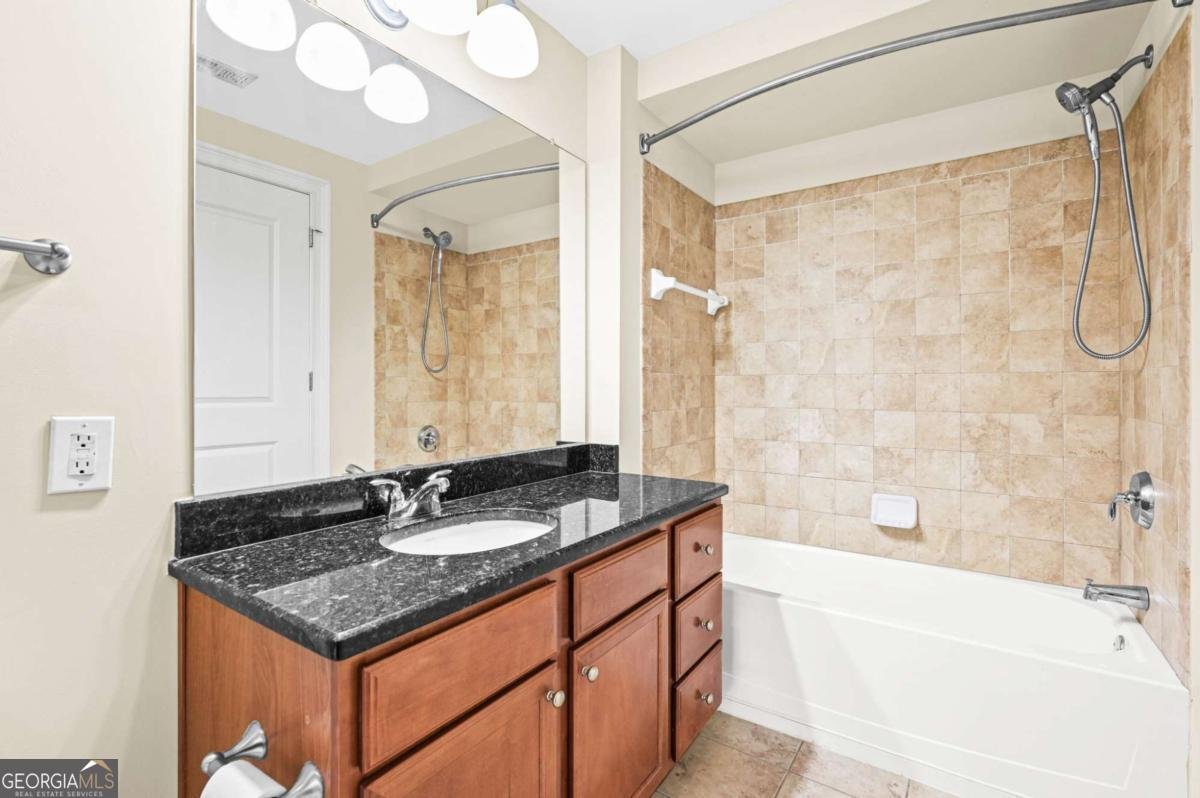 200 River Vista Drive Sandy Springs - Photo 16