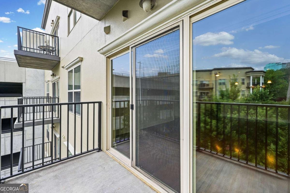 200 River Vista Drive Sandy Springs - Photo 18