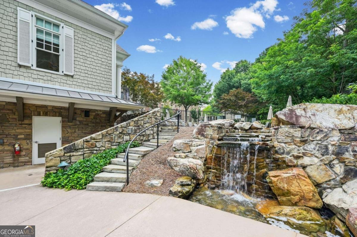 200 River Vista Drive Sandy Springs - Photo 37