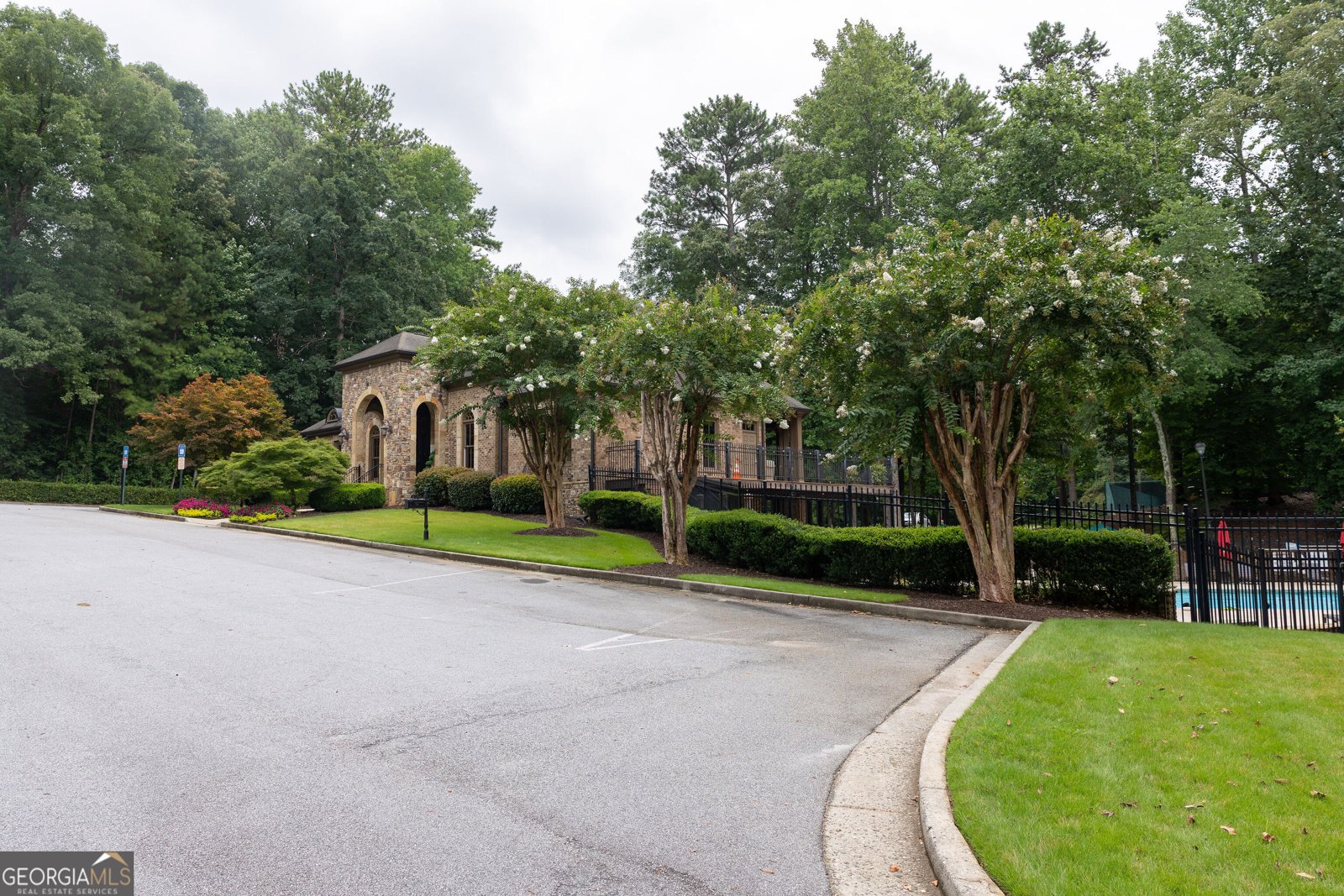 1081 Willowood Lane Atlanta - Photo 35
