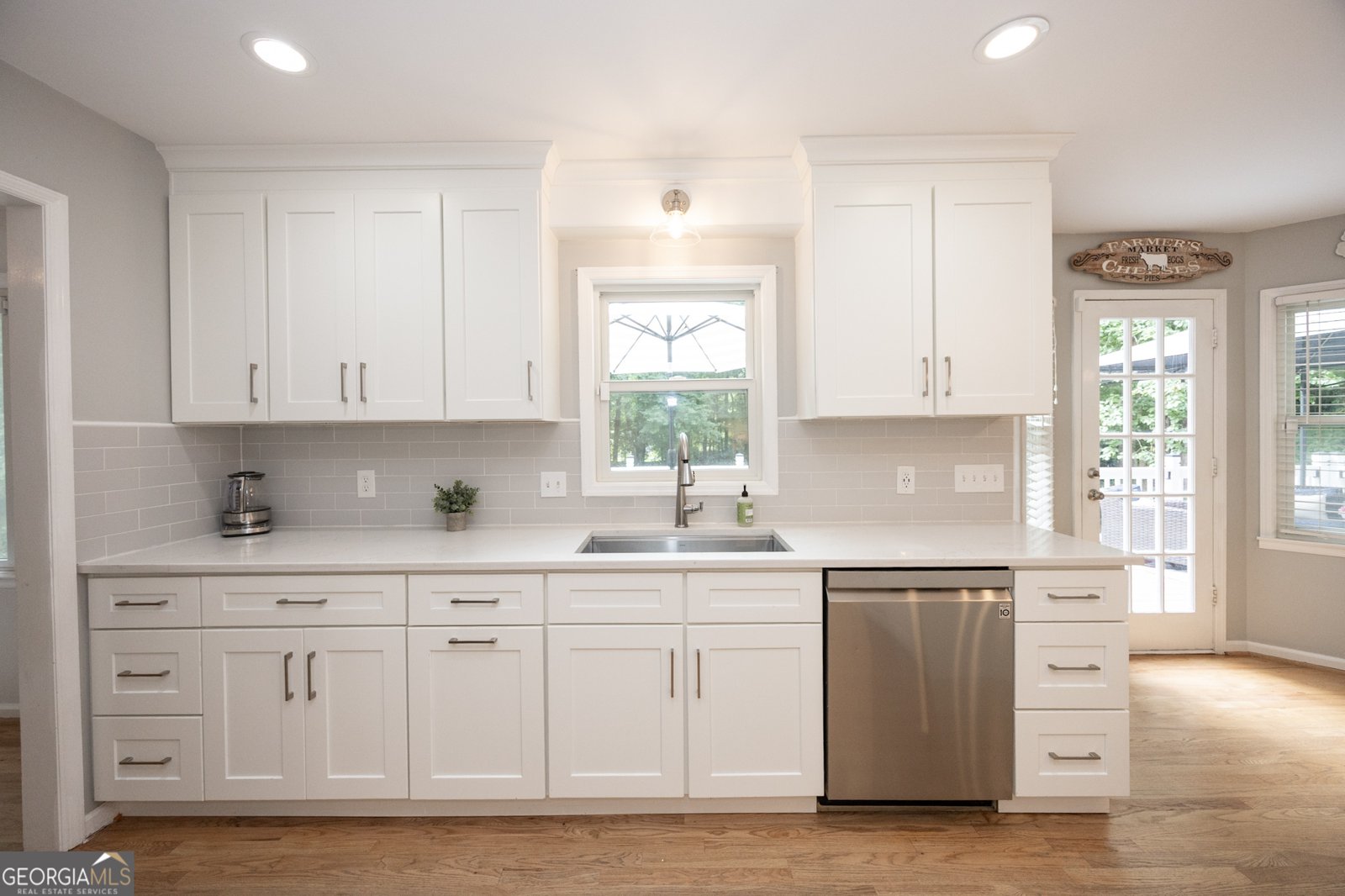 264 Claridge Curve Peachtree City - Photo 15