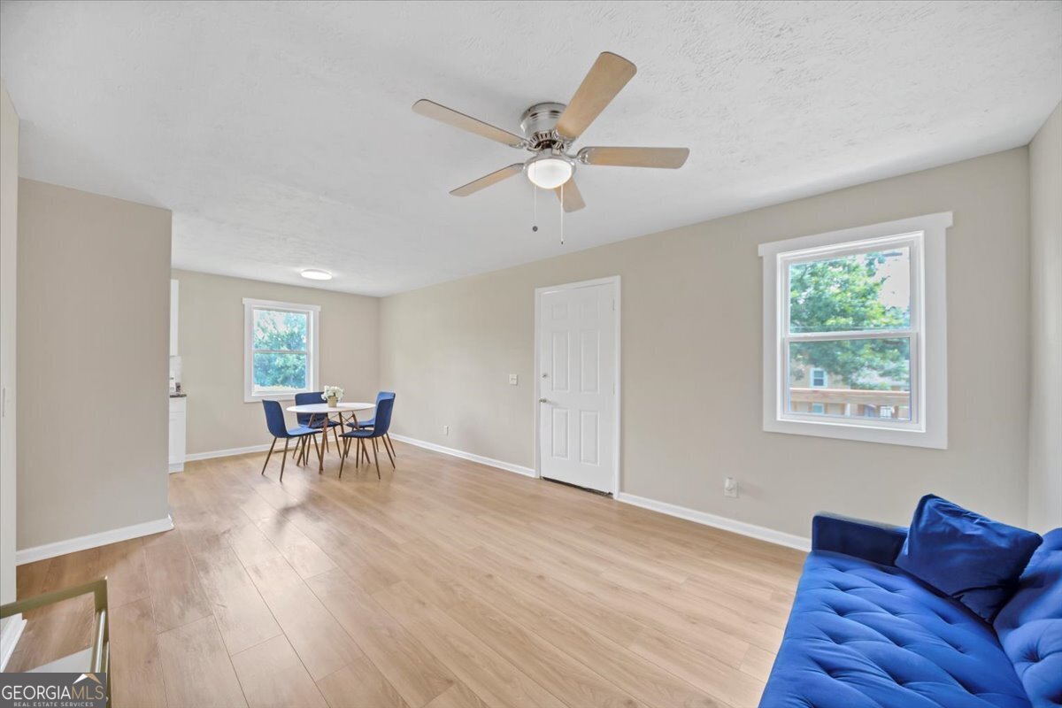 242 Jackson Street Barnesville - Photo 8